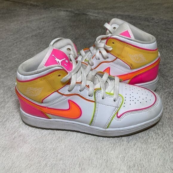 Nike Jordan 1 Women's Sneakers White Neon Pink Mid Edge Glow Size 5.5 Y 7 Womens - Picture 7 of 10